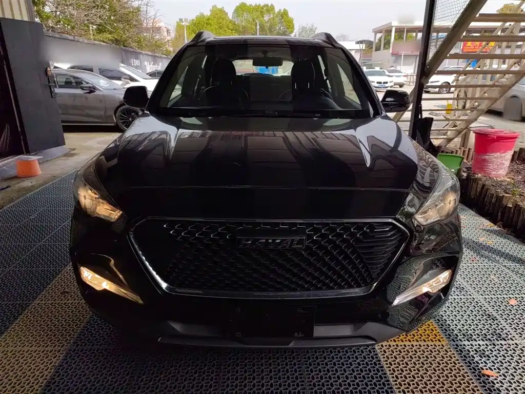 Haval M6 2018 Facelift 1.5T DCT 2WD Elite Edition фото 3