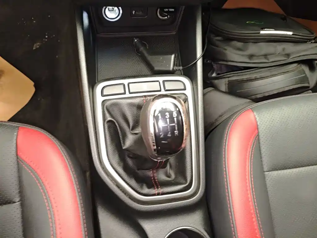 Changan Eado XT 2018 2016 1.6L Manual Stylish Cool Edition