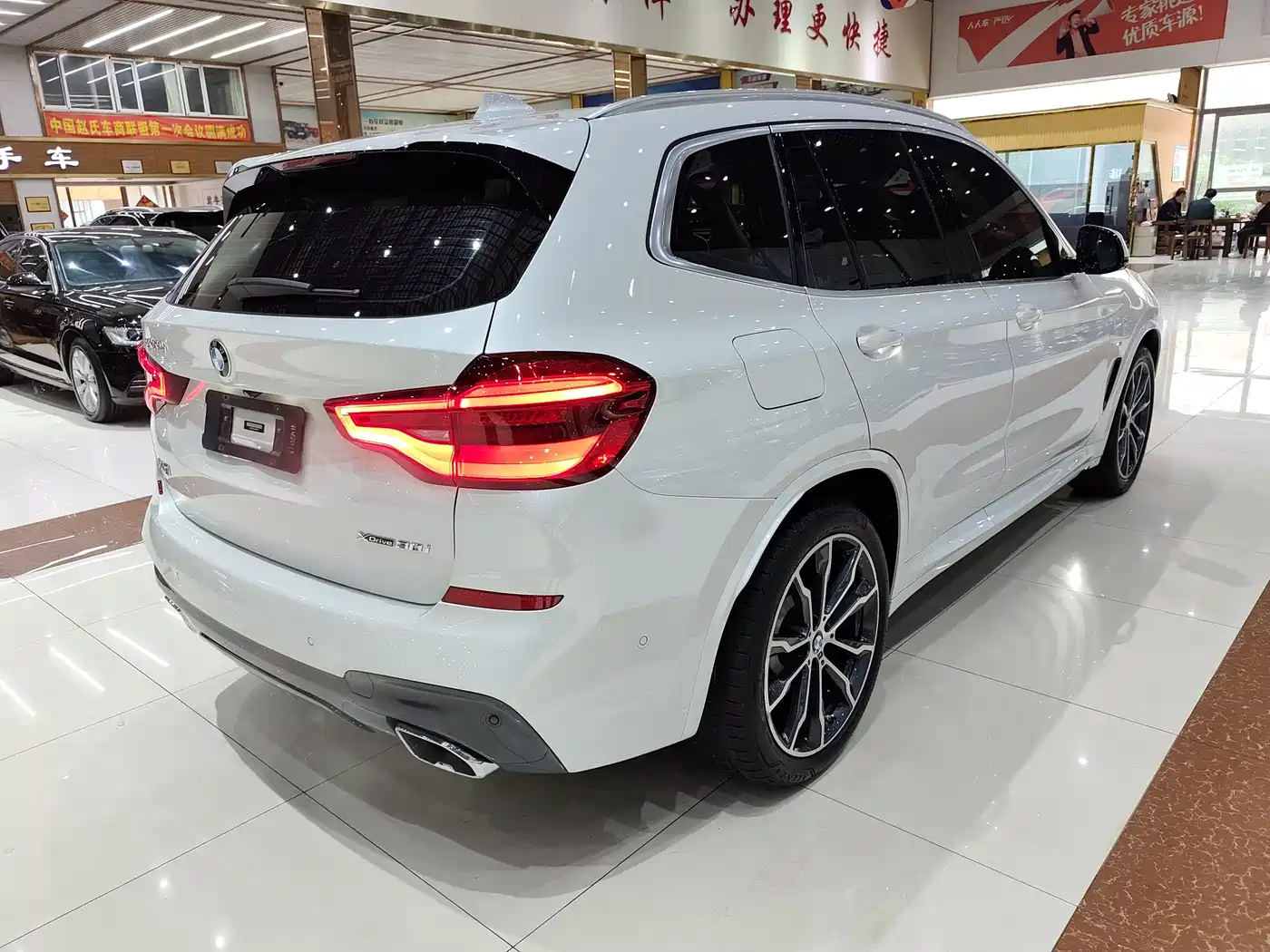 BMW X3 2020 xDrive30i Leading M Sport Package фото 13