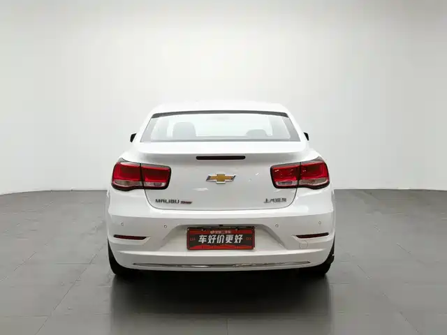 Chevrolet Malibu 2017 1.5T Automatic Luxury Edition — фото 4