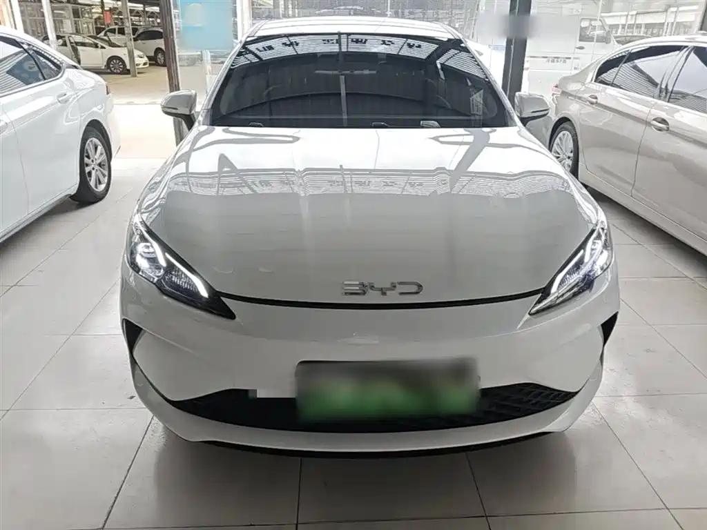 BYD Hai Bao 05 DM-i 2025 DM-i Smart Drive Edition 55KM Luxury фото 3