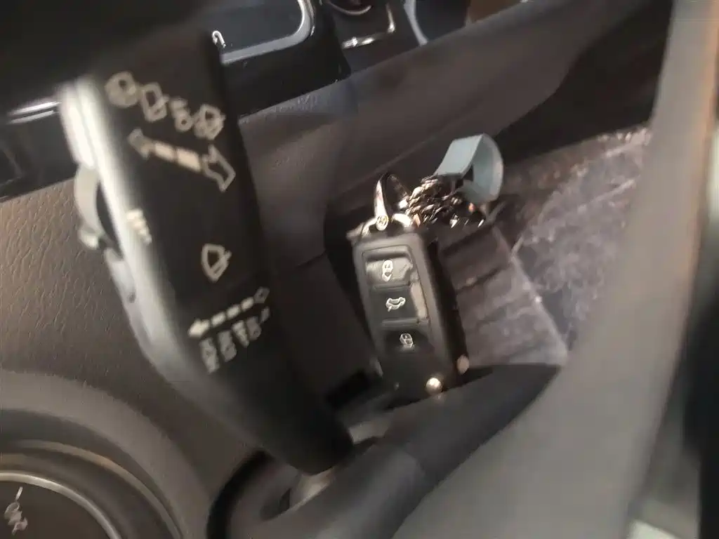 Volkswagen Polo 2018 1.5L Auto Comfort фото 9