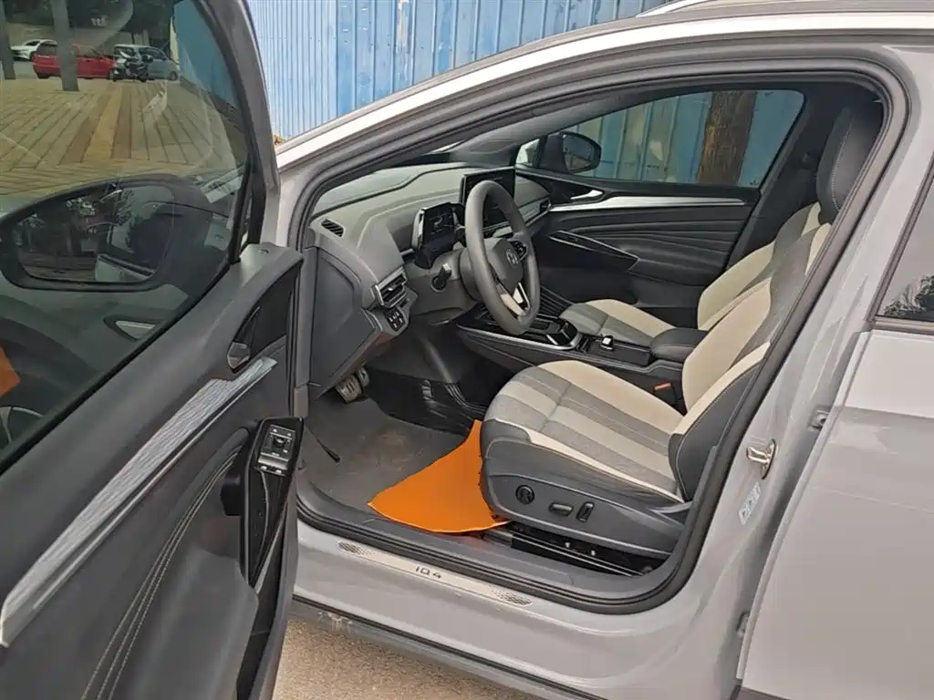 Volkswagen ID.4 CROZZ 2022 Long Range PURE+ Edition фото 16