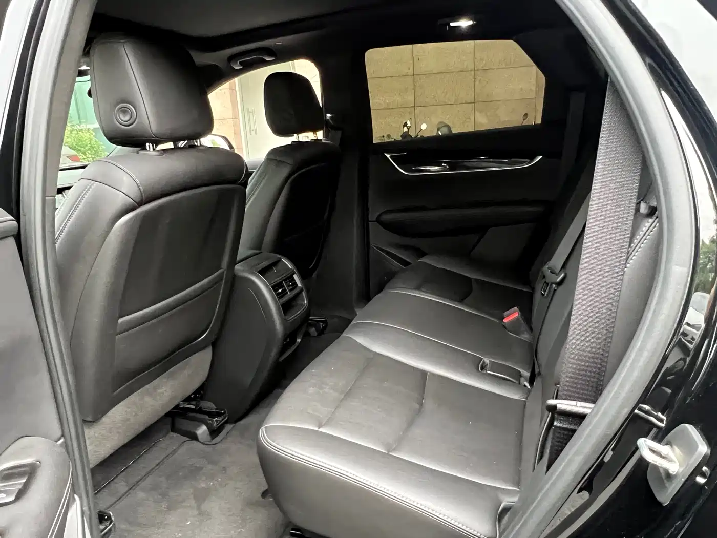Cadillac XT5 2022 2.0T 2WD Luxury фото 11