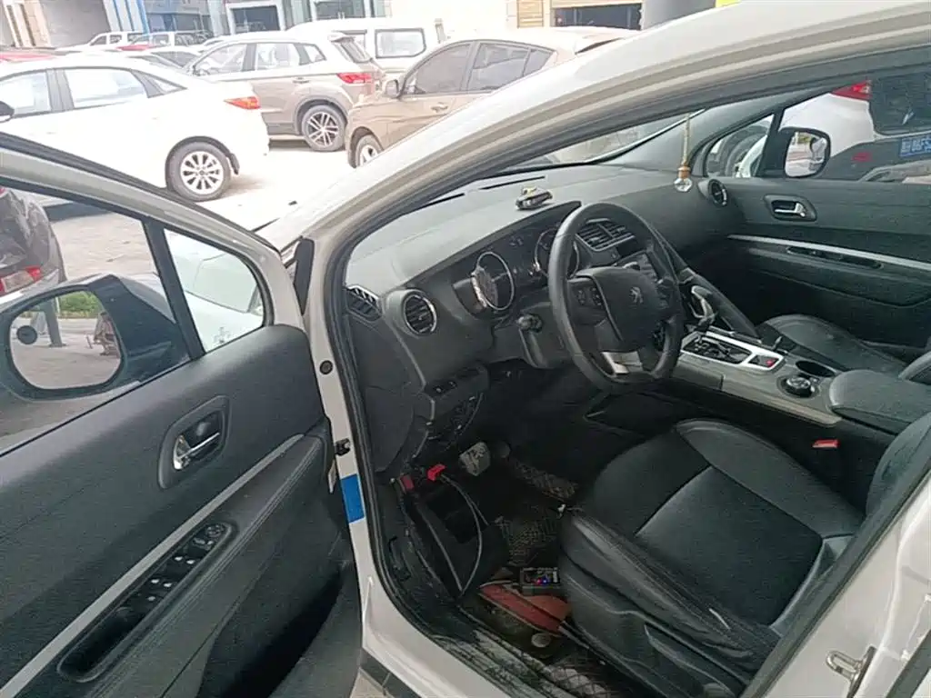 Peugeot 3008 2019 350THP Automatic Leading Edition фото 16