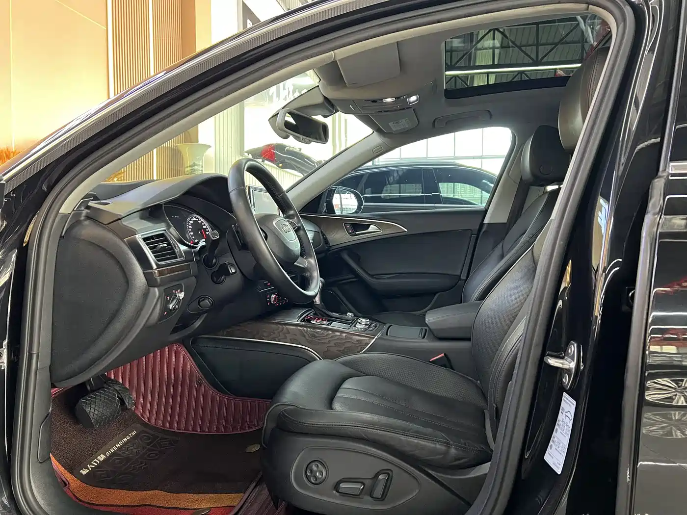 Audi A6L 2014 50 TFSI quattro Luxury фото 3