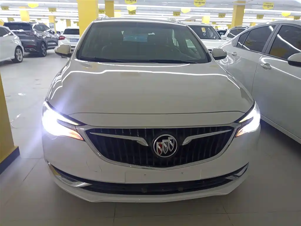 Buick Excelle GT 2018 18T Automatic Elite фото 3