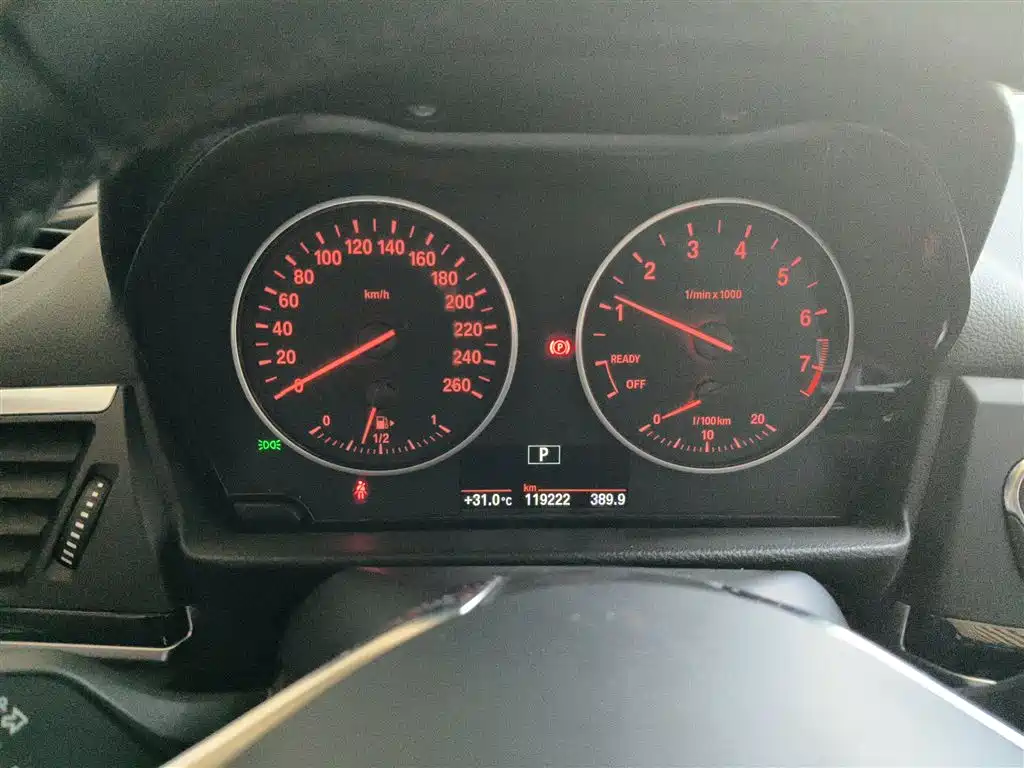 BMW 1 Series 2017 118i Sport фото 13