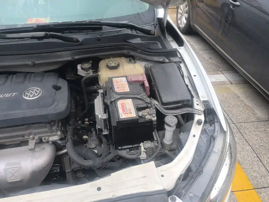 Фото 24 - Buick Excelle