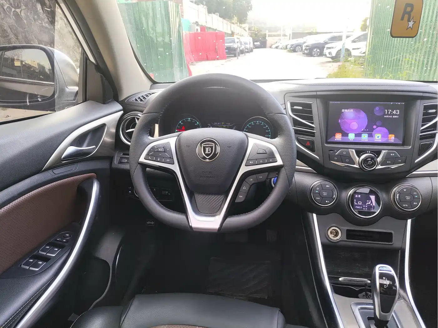 BYD Song New Energy 2017 Song DM 1.5TID Full-time 4WD Luxury фото 7