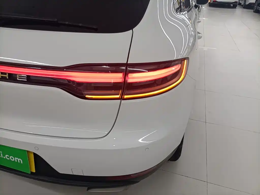 Porsche Macan 2021 Macan 2.0T фото 8