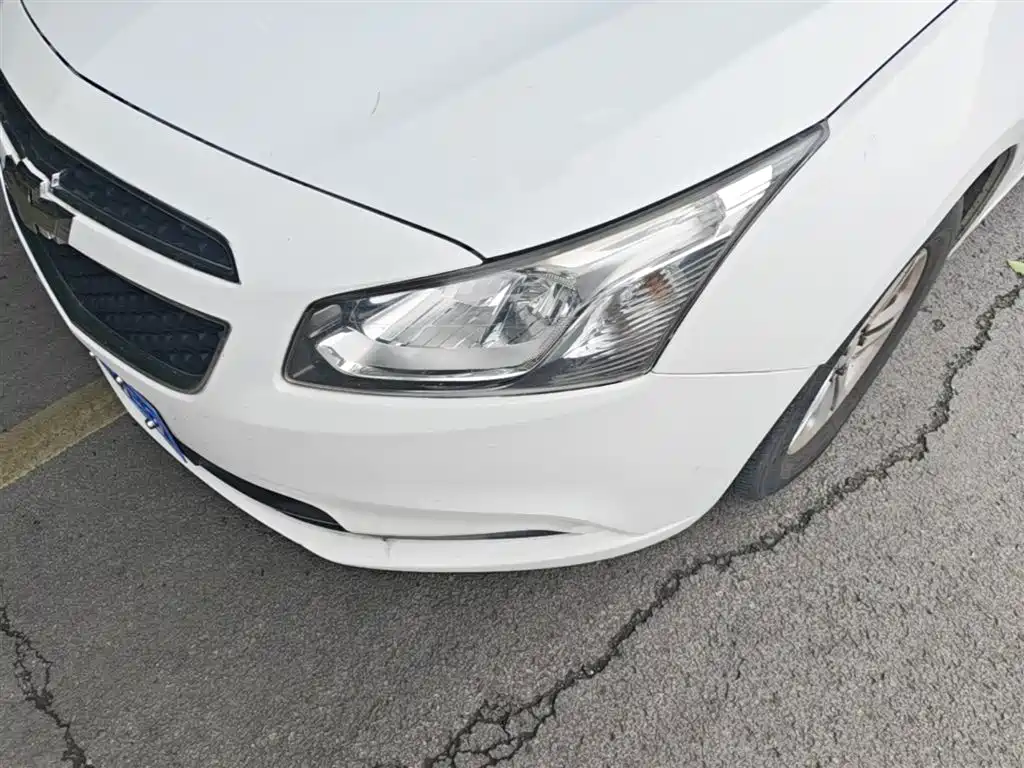 Chevrolet Cruze 2015 1.5L Classic SL MT фото 24