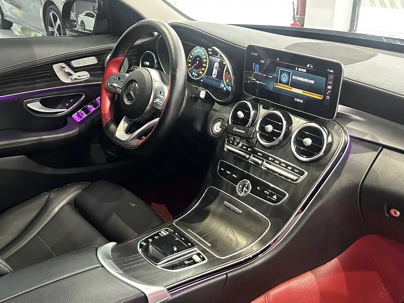 Mercedes-Benz C-Class 2021 C 260 L Sport Starry Exclusive Edition фото 5