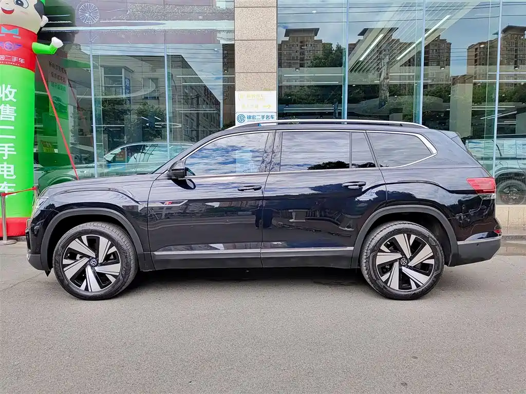 Volkswagen Teramont 2024 380TSI 4WD Prestige Luxury Edition фото 3