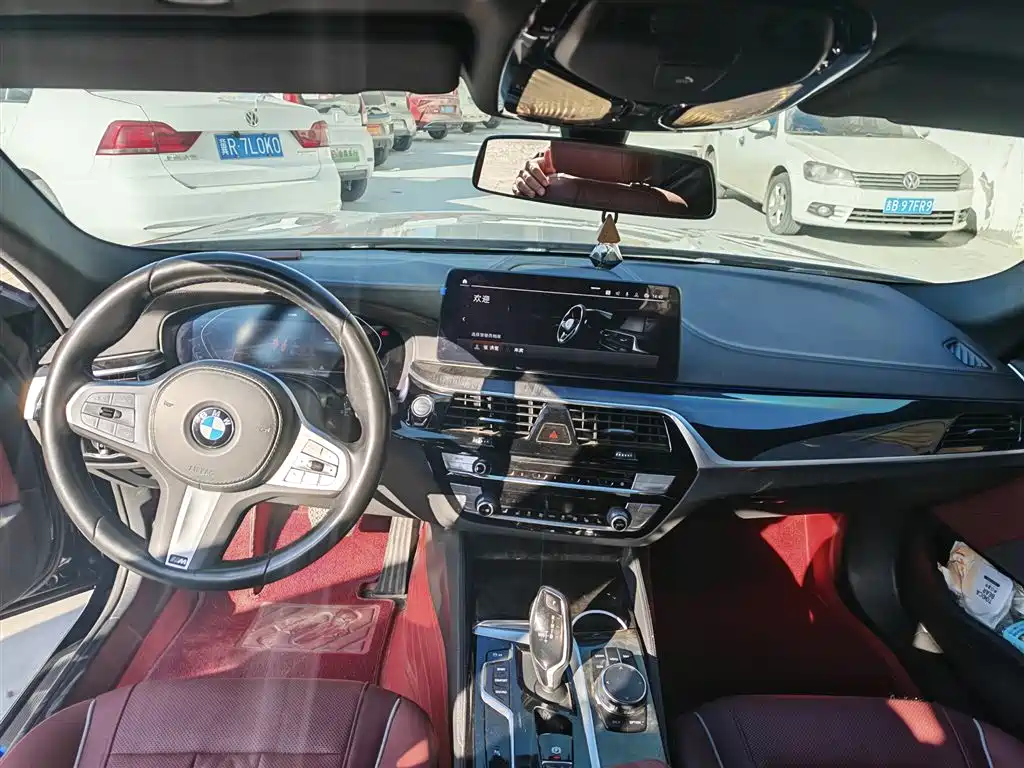 BMW 5 Series 2022 Model Second Facelift 525Li M Sport Package фото 7