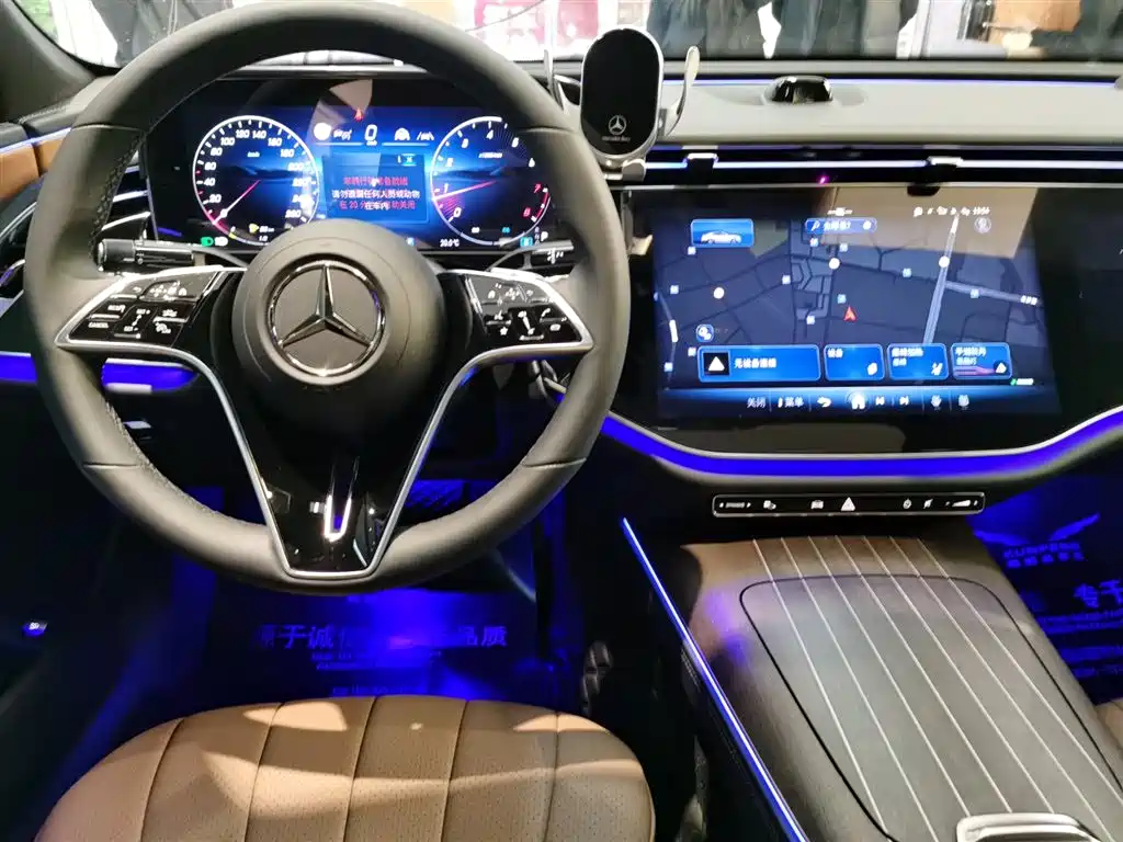 Mercedes-Benz E-Class 2025 E 300 L Luxury фото 12