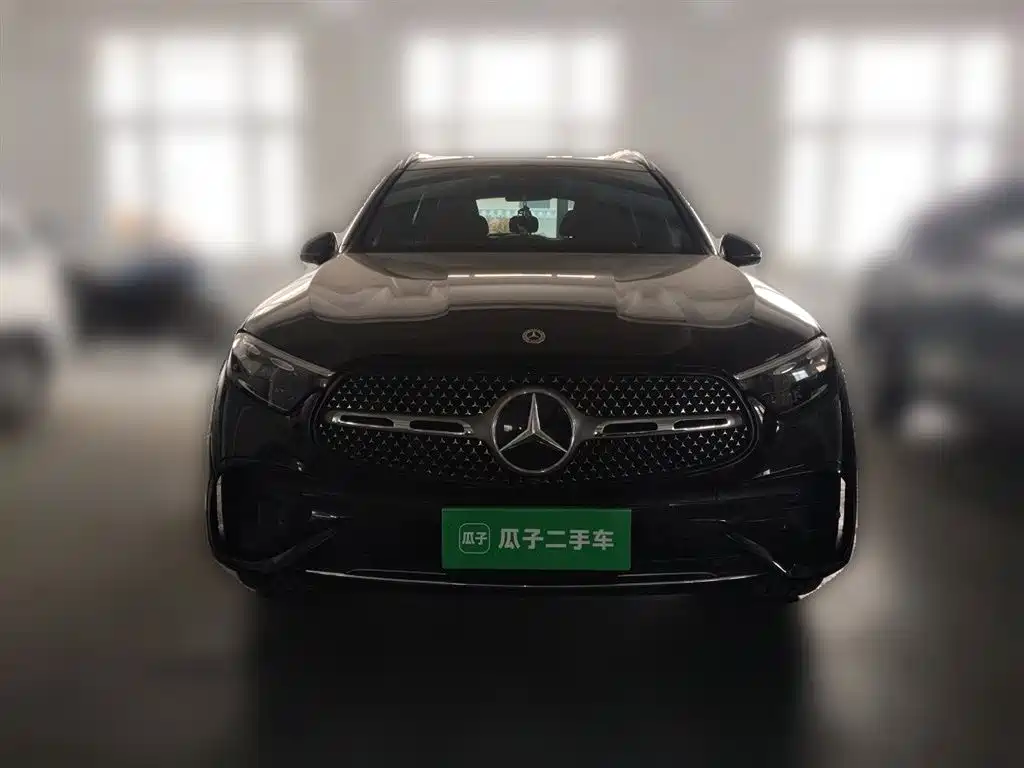 Mercedes-Benz GLC 2024 GLC 300 L 4MATIC Luxury 5-seater фото 3