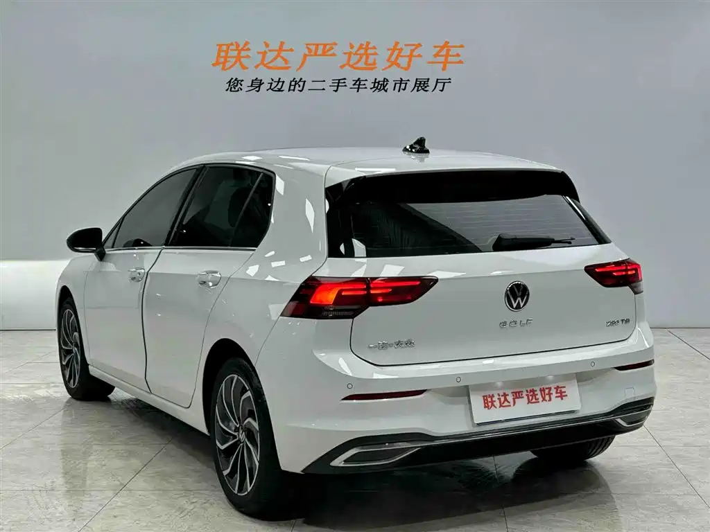 Volkswagen Golf 2023 280TSI DSG Pro фото 23