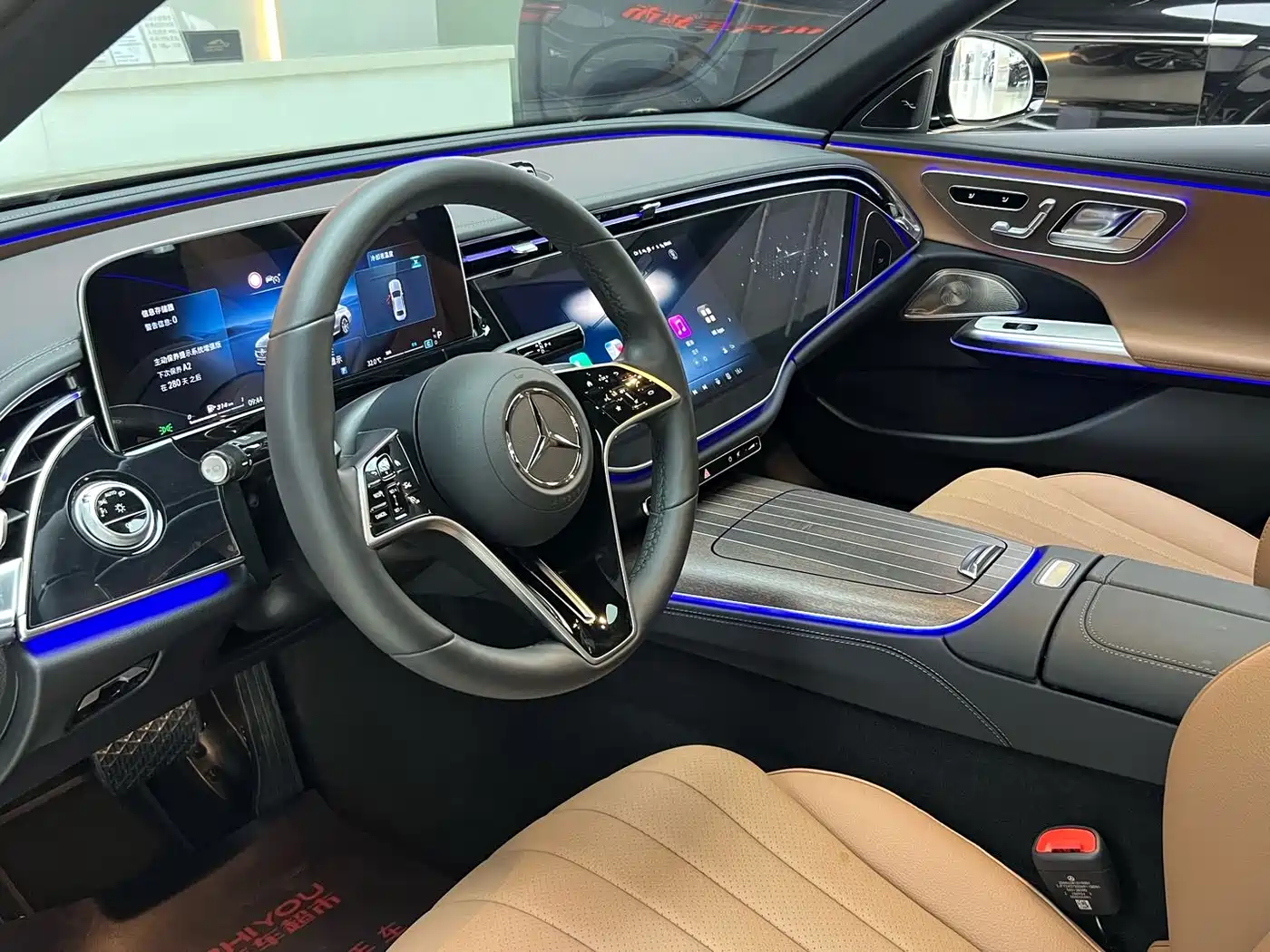 Mercedes-Benz E-Class 2025 E 300 L Luxury фото 8