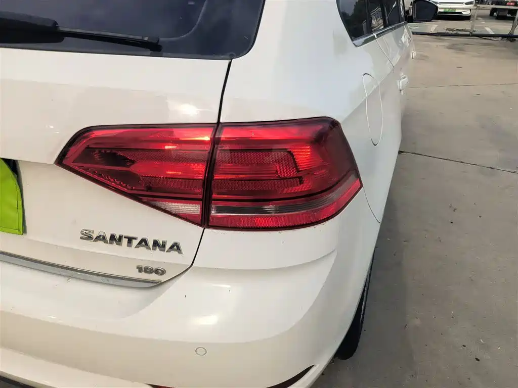 Volkswagen Santana 2017 Gran Santana 1.6L Auto Comfort фото 8