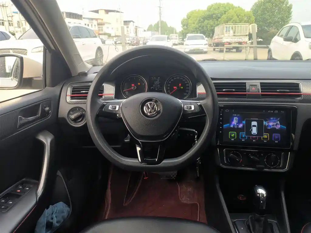 Volkswagen Santana 2017 Gran Santana 1.6L Auto Comfort фото 11