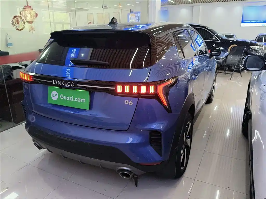 Lynk & Co 06 2020 1.5T Power Pro фото 5