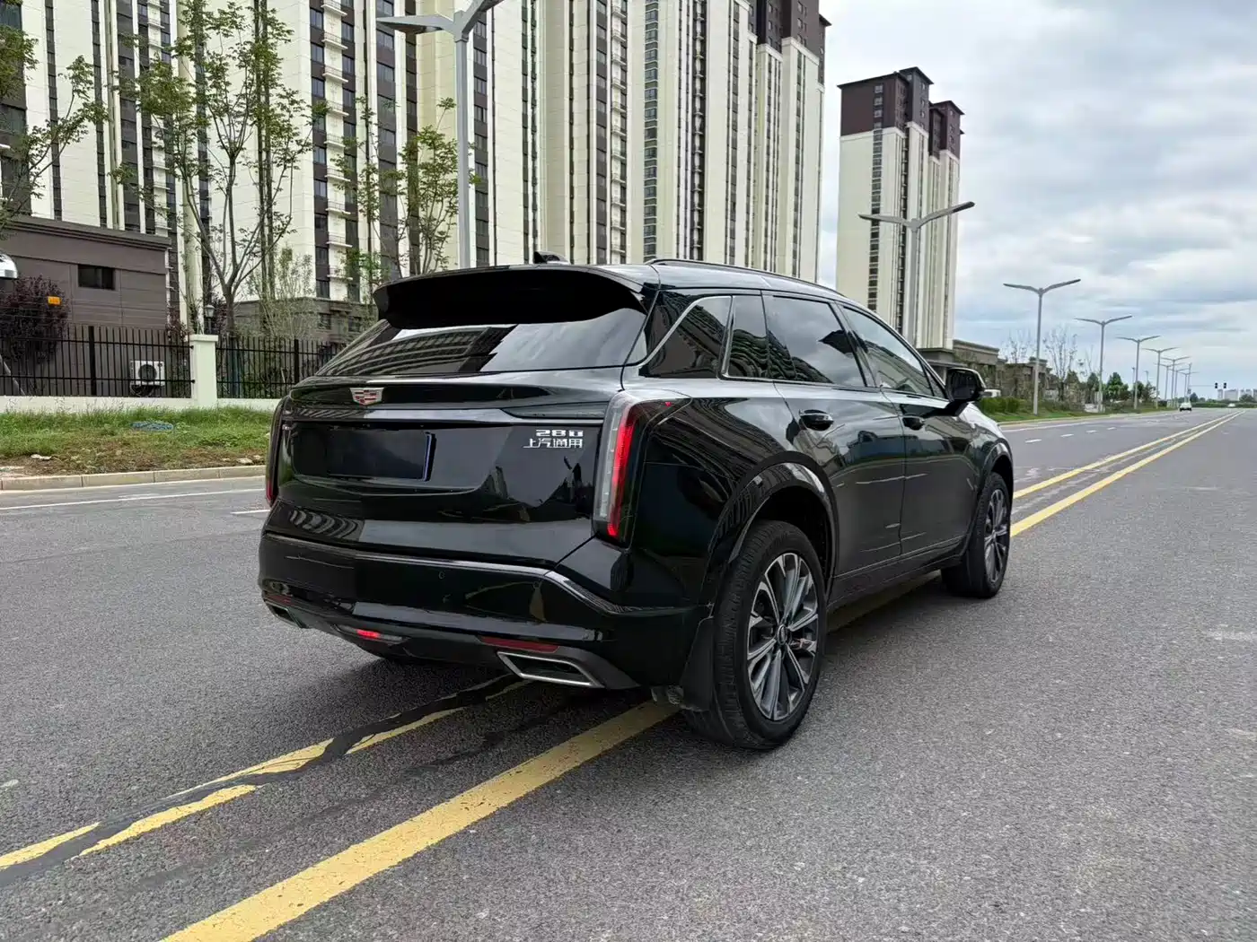 Cadillac XT5 2025 2.0T Luxury фото 9