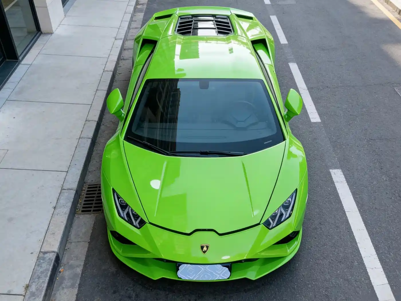 LAMBORGHINI HURACÁN