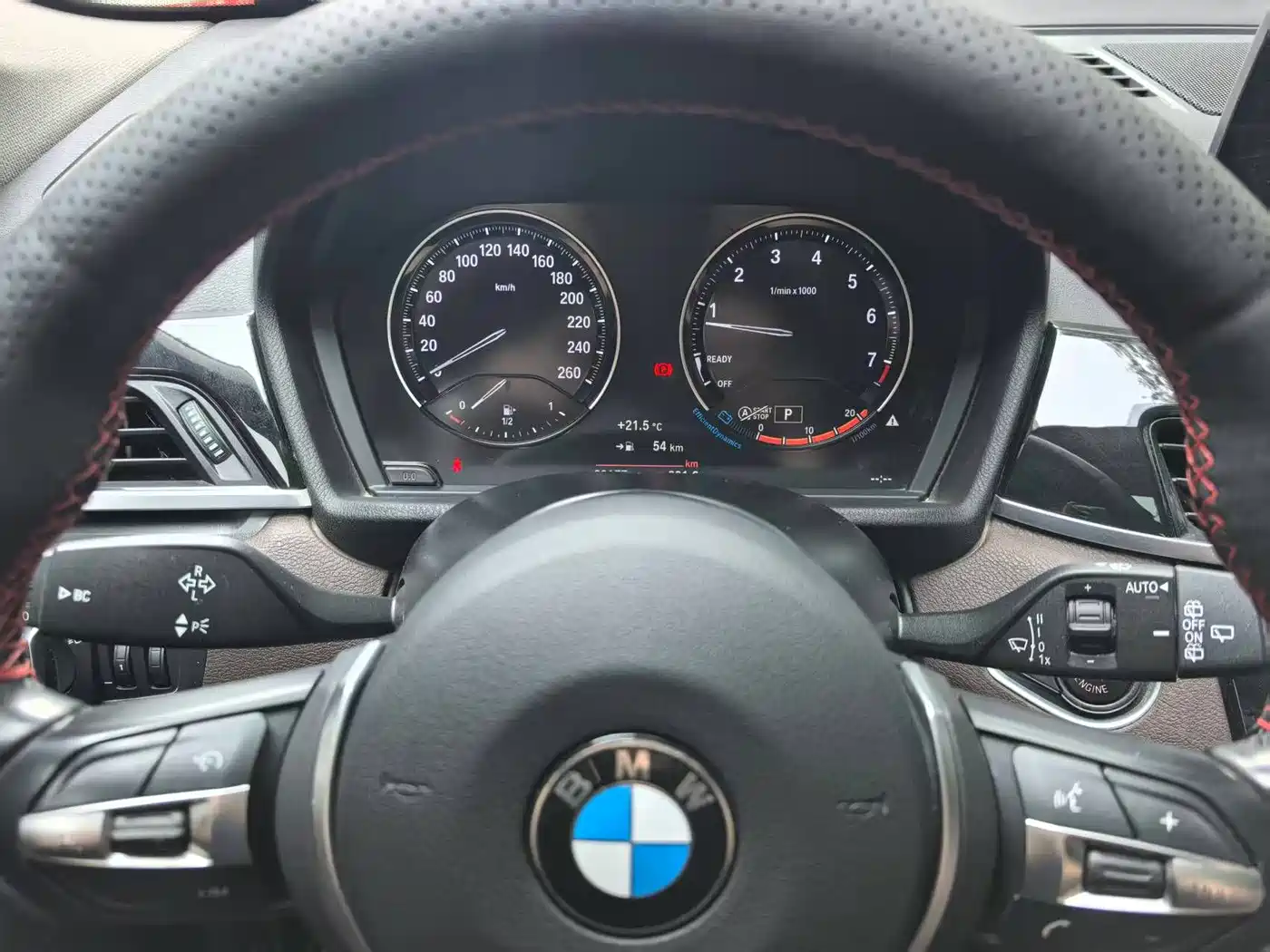 BMW X1 2021 sDrive25Li Leading фото 8