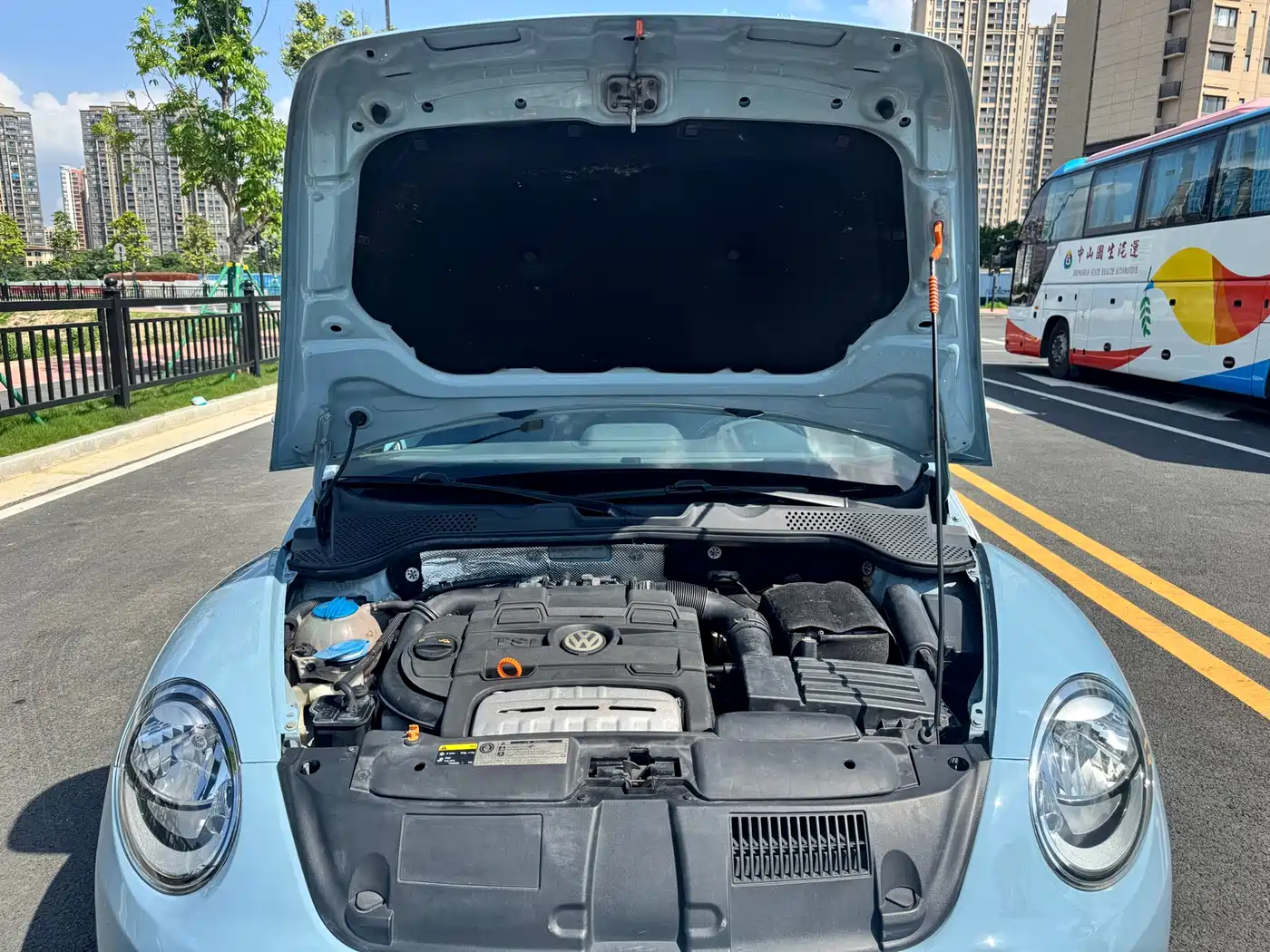 Volkswagen Beetle 2013 1.4TSI Comfort фото 11