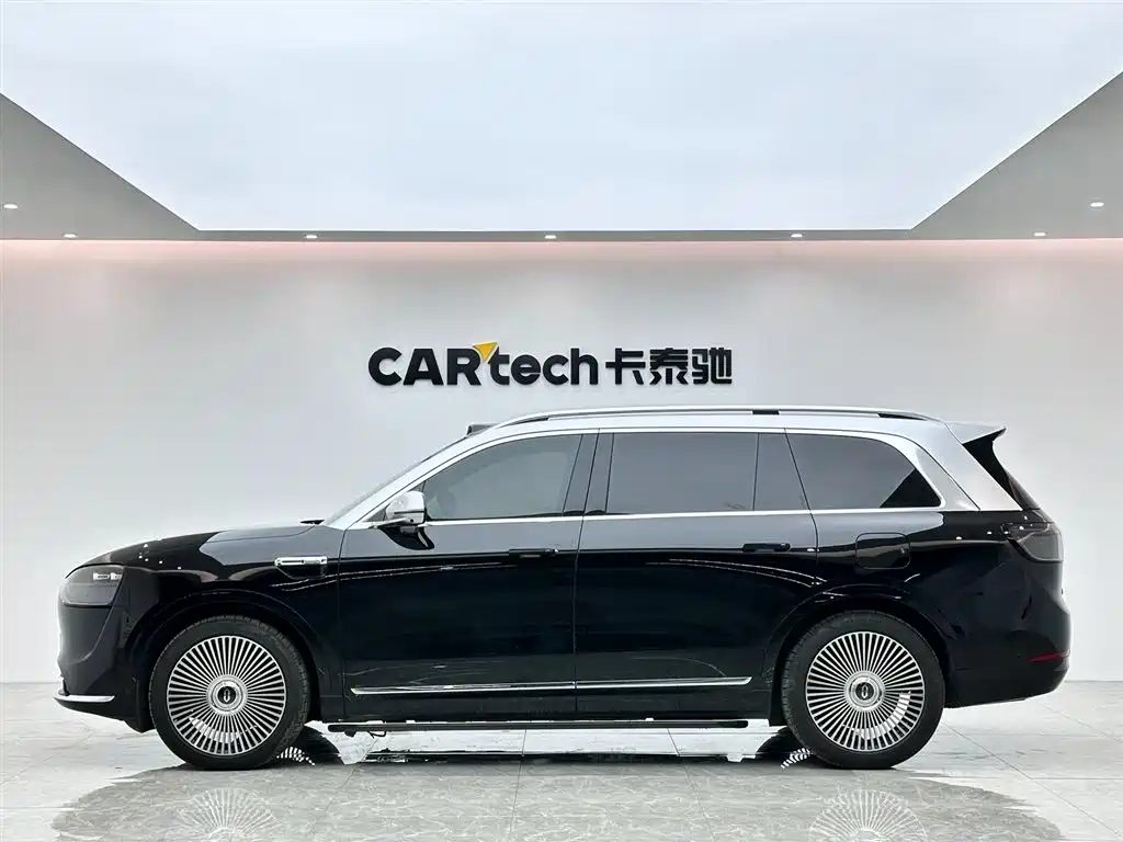 AITO Wenjie AITO M9 2025 Extended Range Ultra 52kWh 6-Seater фото 2