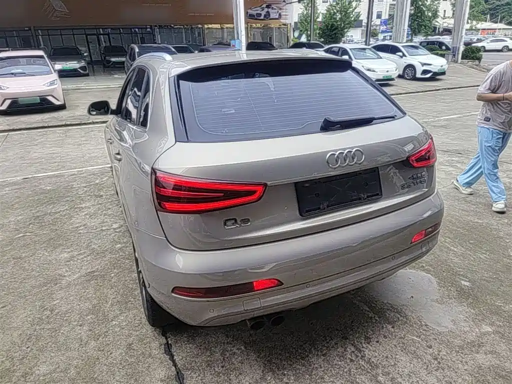 Audi Q3 2015 35 TFSI Comfort фото 5
