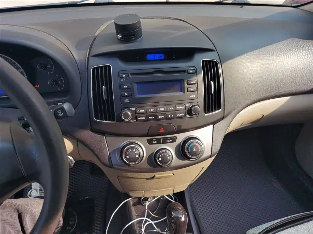 Hyundai Elantra 2011 1.6L Automatic Comfort фото 6