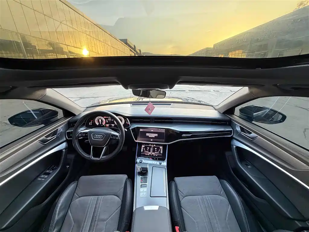 Audi A6L 2023 40 TFSI Luxury Dynamic фото 10