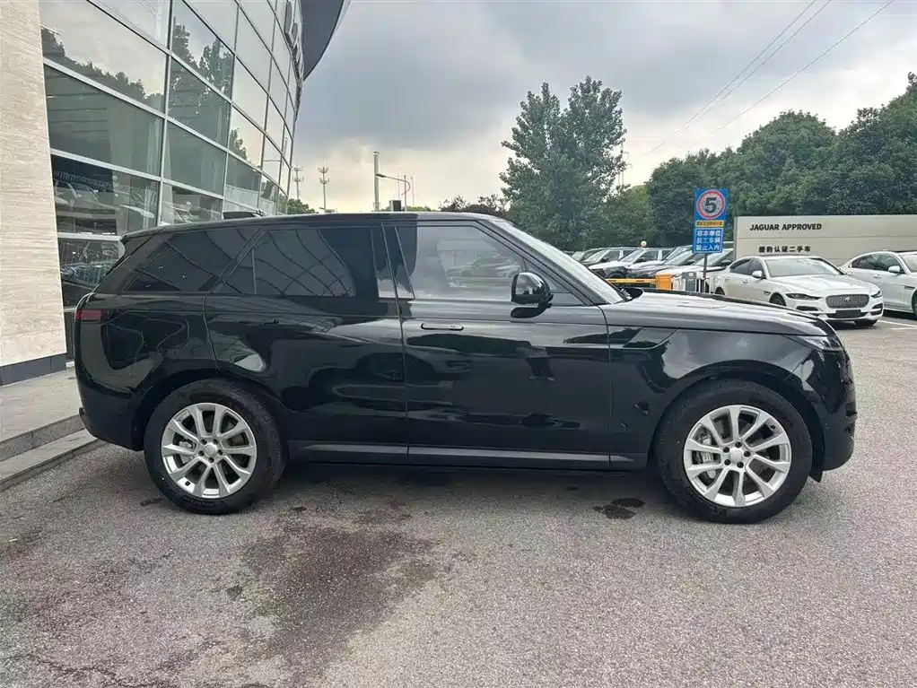 Land Rover Range Rover Sport 2025 360PS S фото 9