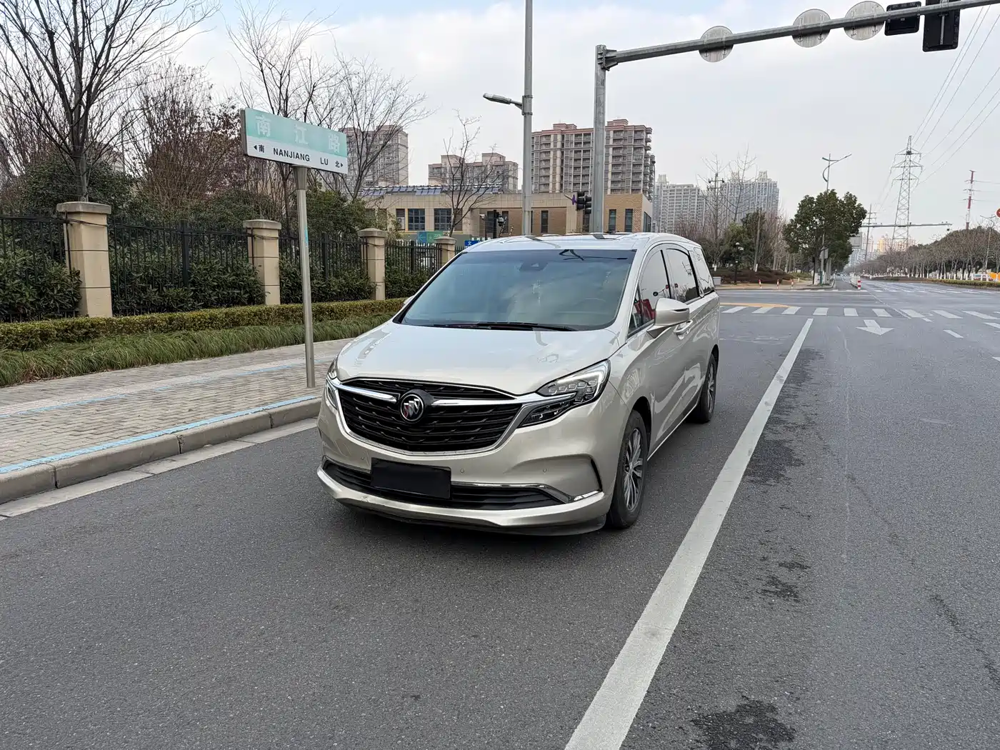 Buick GL8 2020 Model ES Landglory 653T Premium фото 2