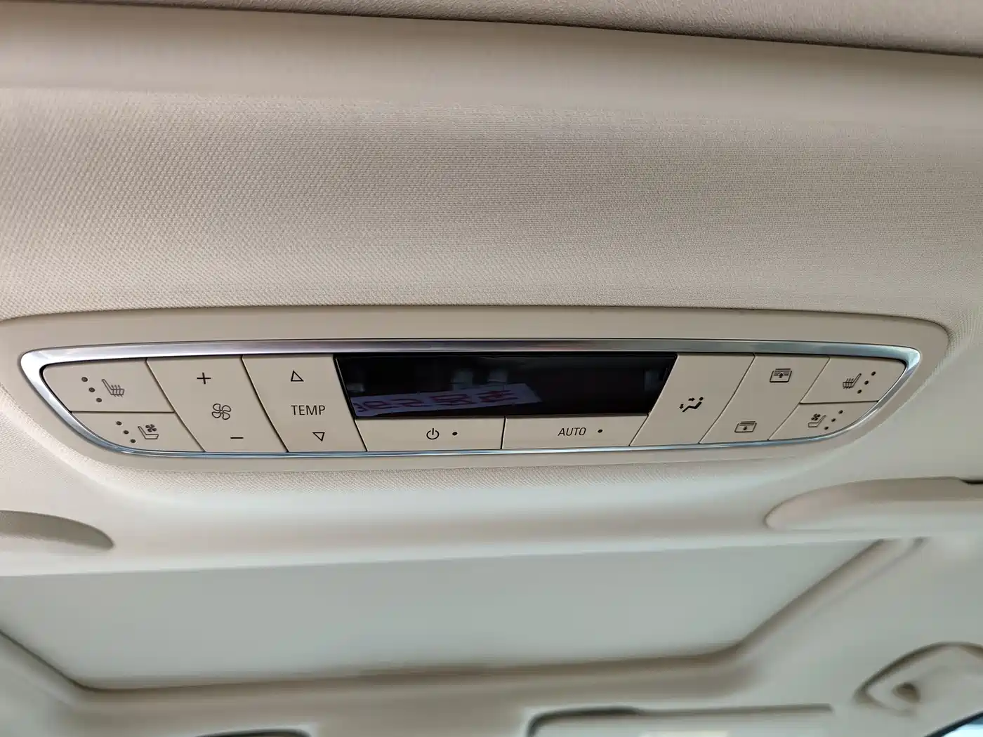 Buick GL8 2023 ES Landmaster Luxury фото 9