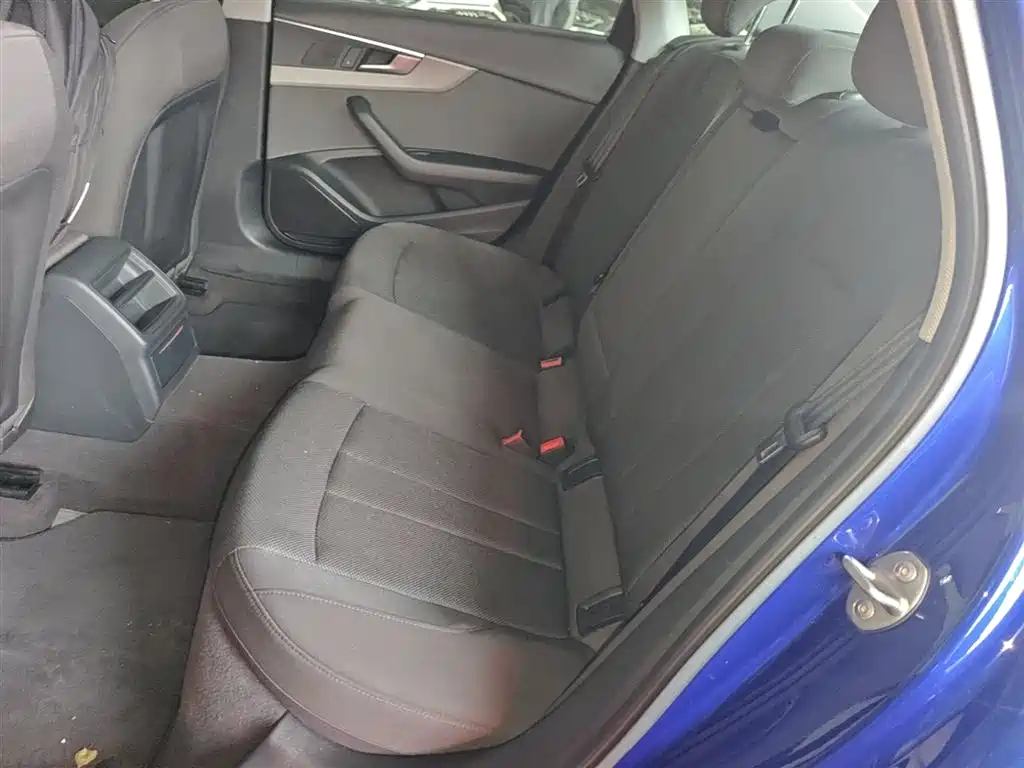 Audi A4L 2019 40 TFSI Progressive (China VI) фото 24