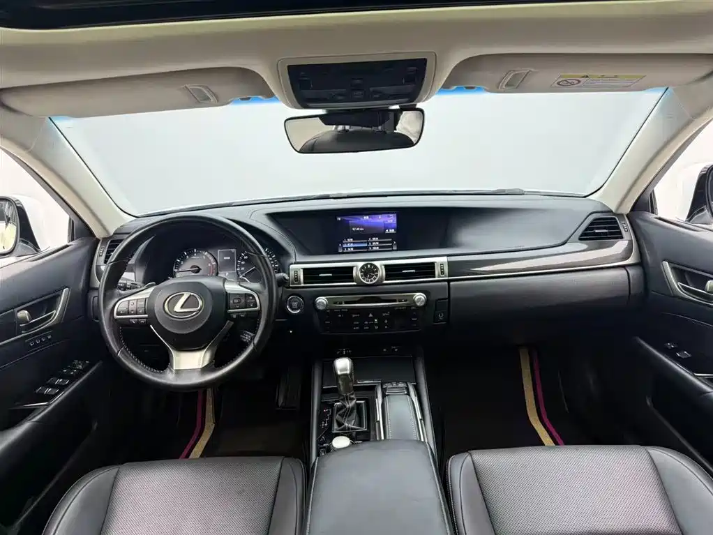 Lexus GS 2017 300 Leading фото 4