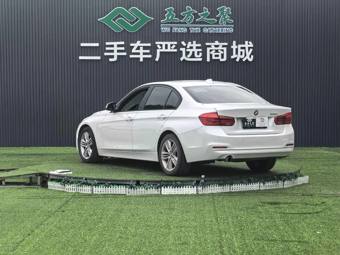 BMW 3 Series 2016 320i Fashion Model фото 19