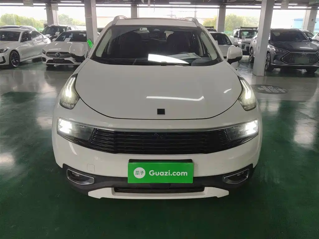 Lynk & Co 01 2019 2.0T 2WD Type Pro Version China V фото 3