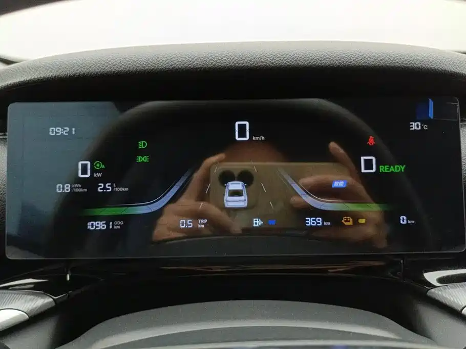 Geely Galaxy Galaxy Stellar 6 2026 2025 60km Voyager Edition