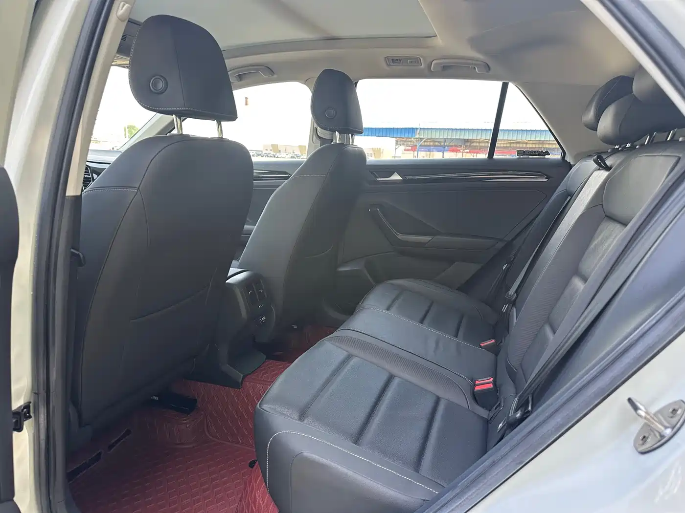 Volkswagen T-ROC 2022 280TSI DSG 2WD Comfort PLUS фото 14