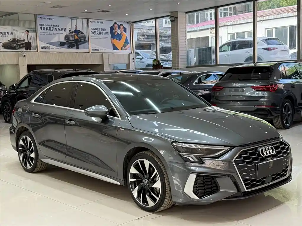 Audi A3 2023 Facelift A3L Limousine 35 TFSI Fashion Sport фото 3