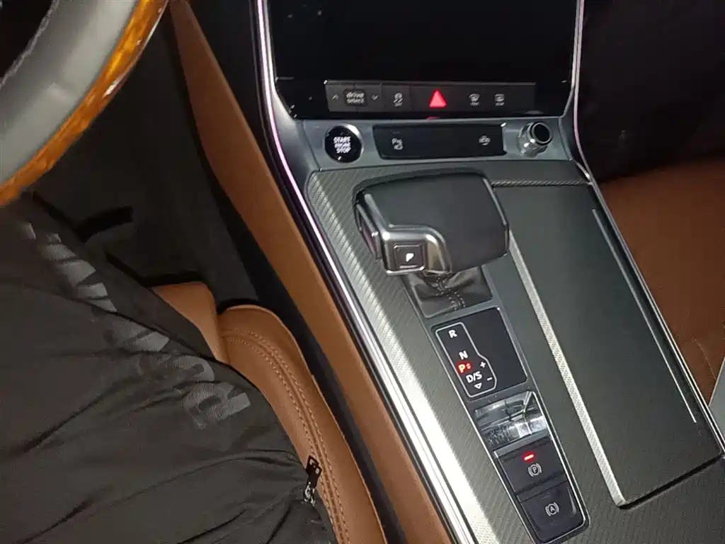 Audi A6L 2022 45 TFSI quattro Premium Dynamic фото 21