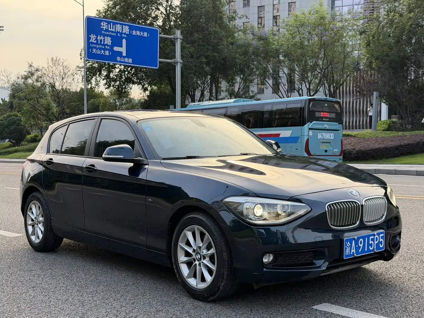 BMW 1 Series (Import) 2013 Facelift 116i Urban Model фото 3