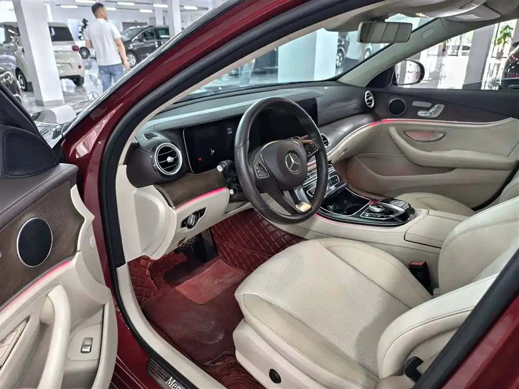 Mercedes-Benz E-Class 2016 E 300 L Fashion Type фото 10