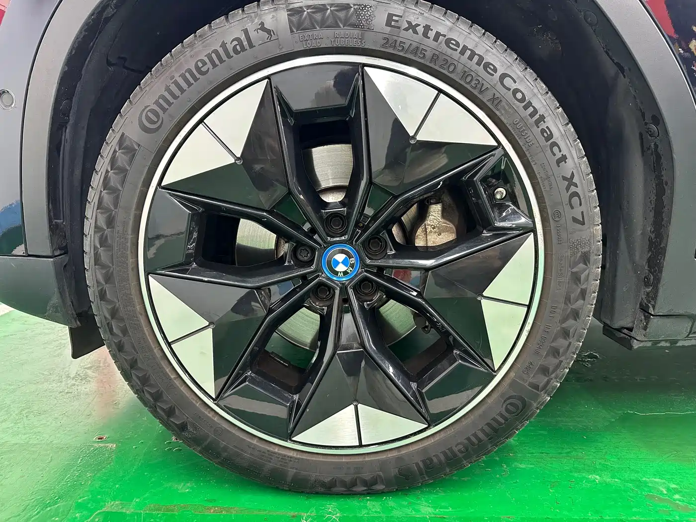 BMW iX3 2021 Pioneer фото 31