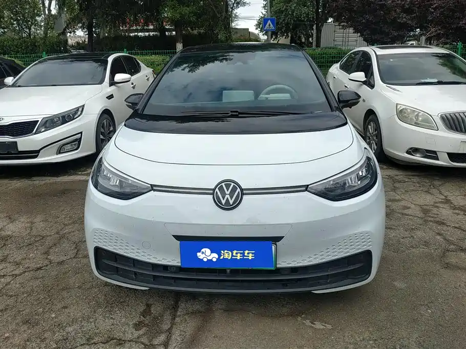 Volkswagen ID.3 2023 Upgraded Pure Intelligence Edition фото 2