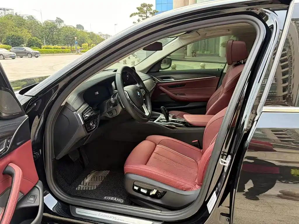 BMW 5 Series 2022 Facelift II 530Li Luxury Trim Premium Package фото 4